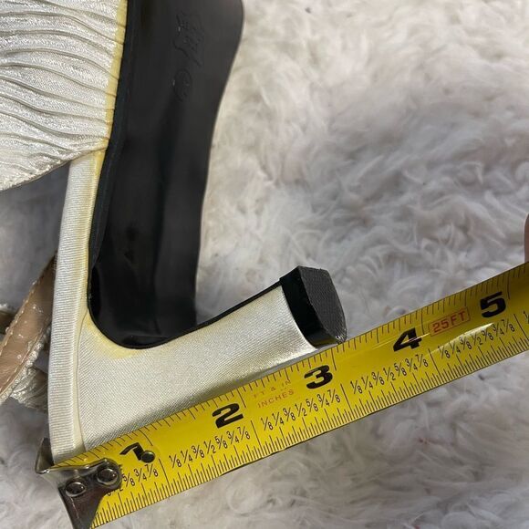 Whittall Shon fabric off white satin scrunch 
White Pearl Embellished Shoes SZ12 - Picture 10 of 10